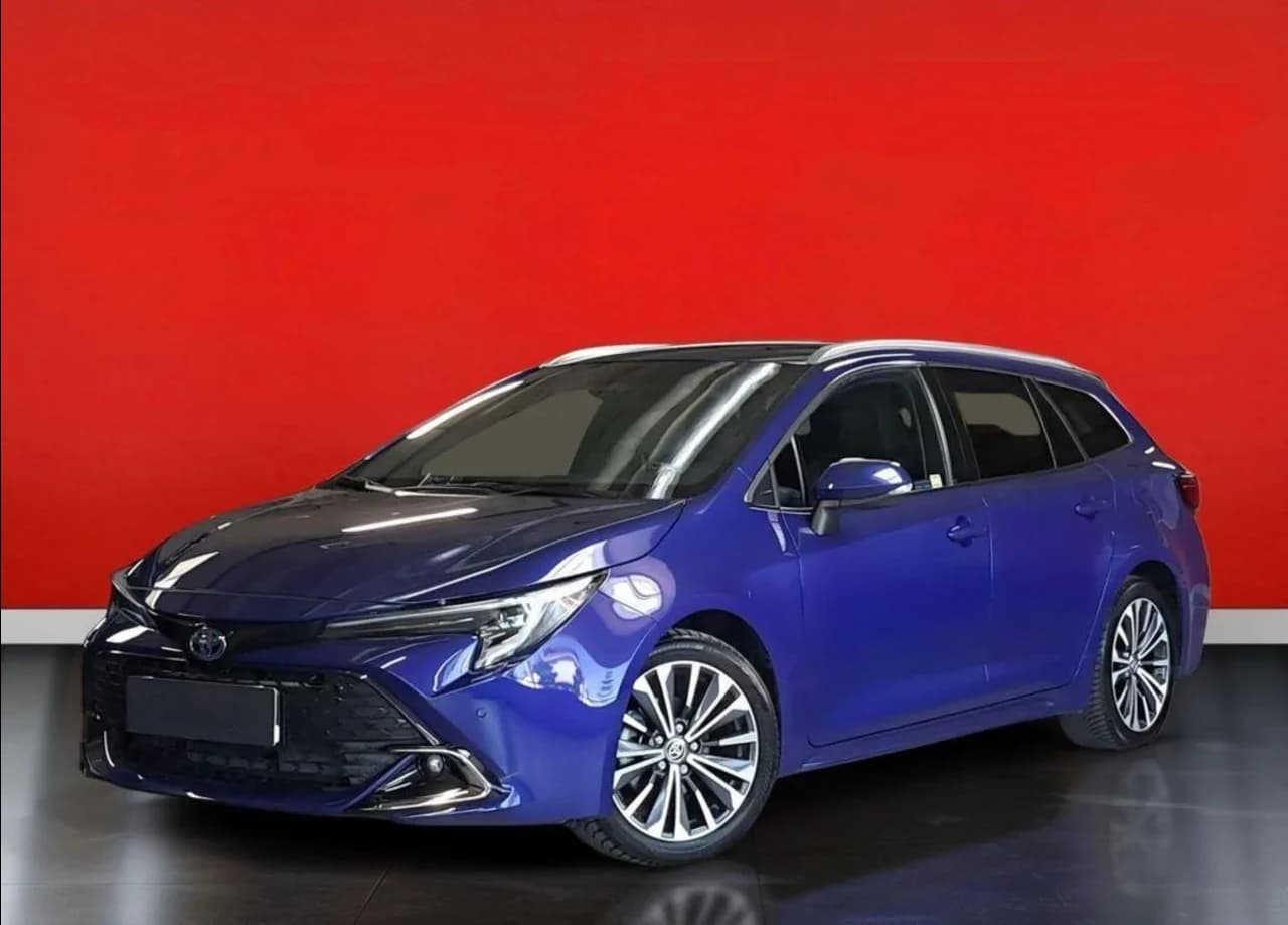 Toyota Corolla 1.8 Hybrid Style 2023 - używany samochód w leasingu