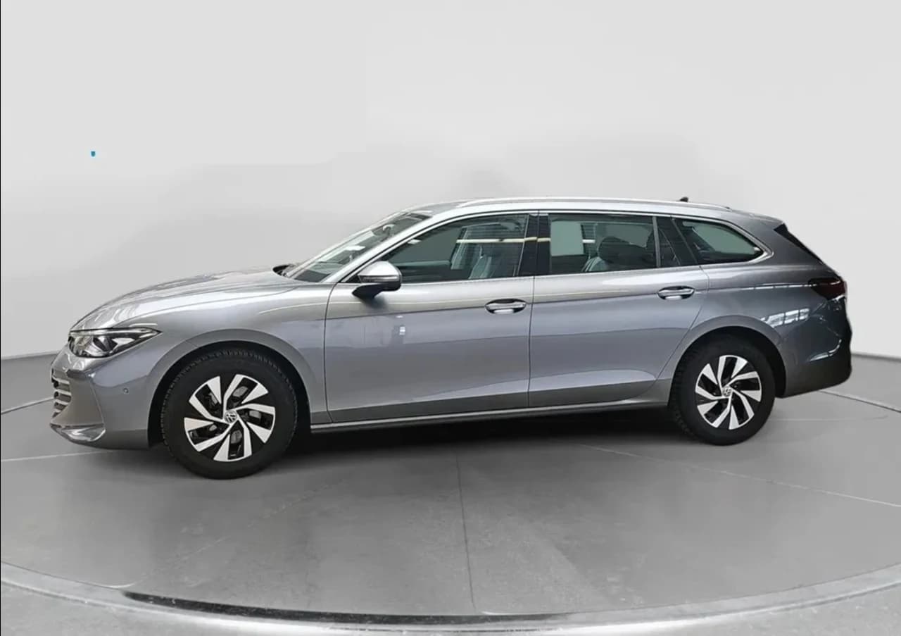 Volkswagen Passat 1.5 TSI ACT mHEV Business DSG 2024 - używany samochód w leasingu
