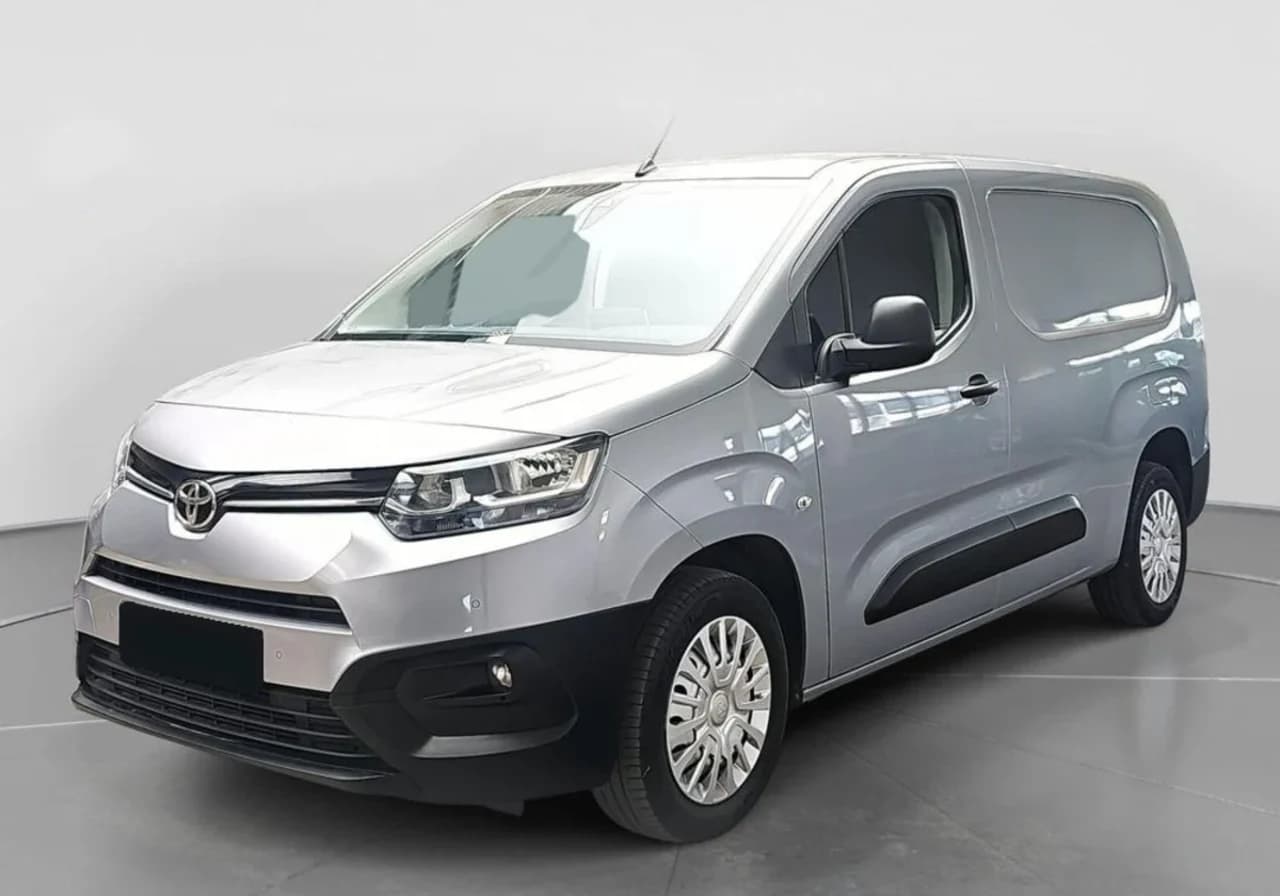Toyota Proace City 1.5 D-4D Long 2,4t Active 2022 - вживаний автомобіль в лізингу