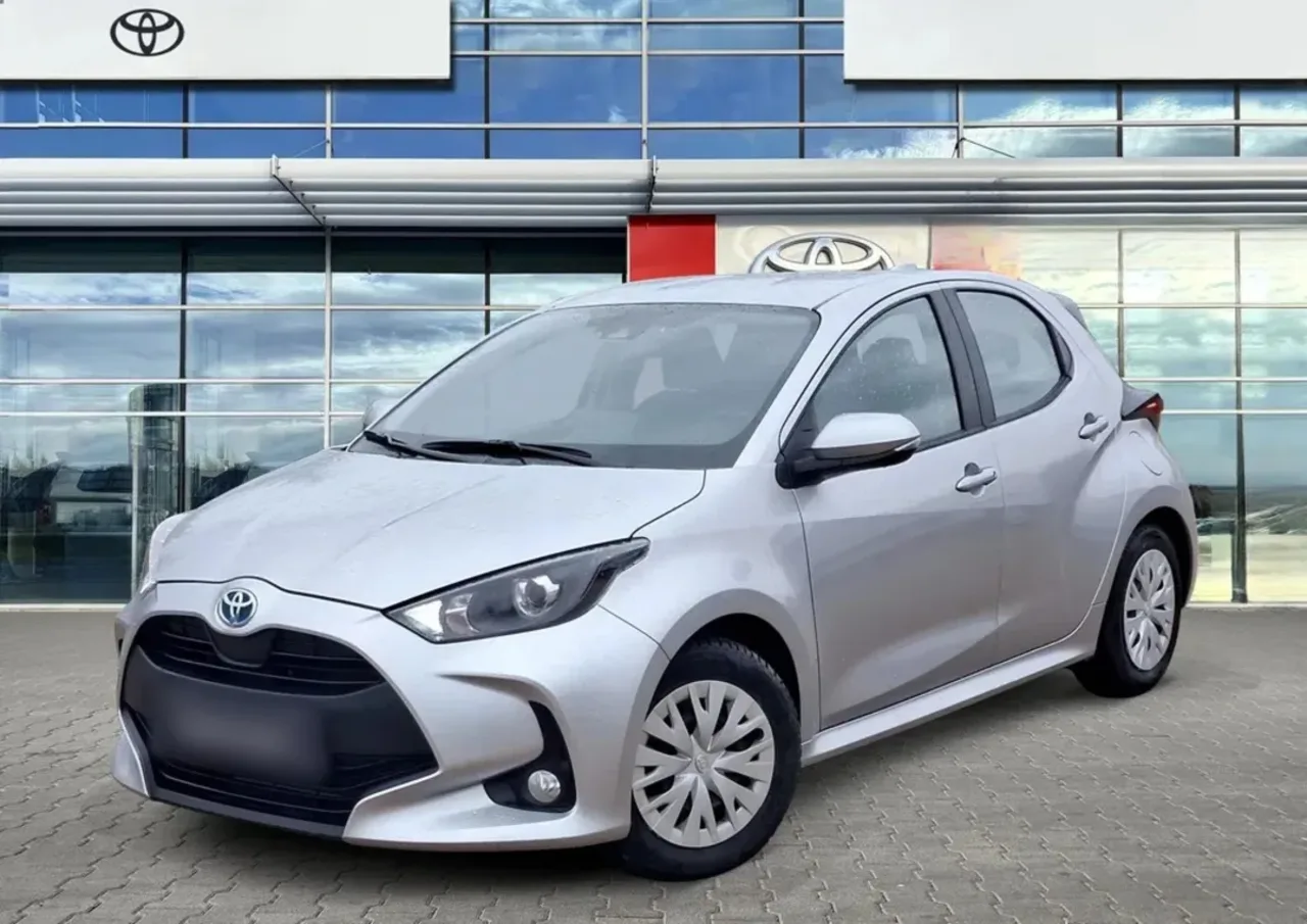 Toyota Yaris Hybrid 1.5 Comfort 2023 - używany samochód w leasingu