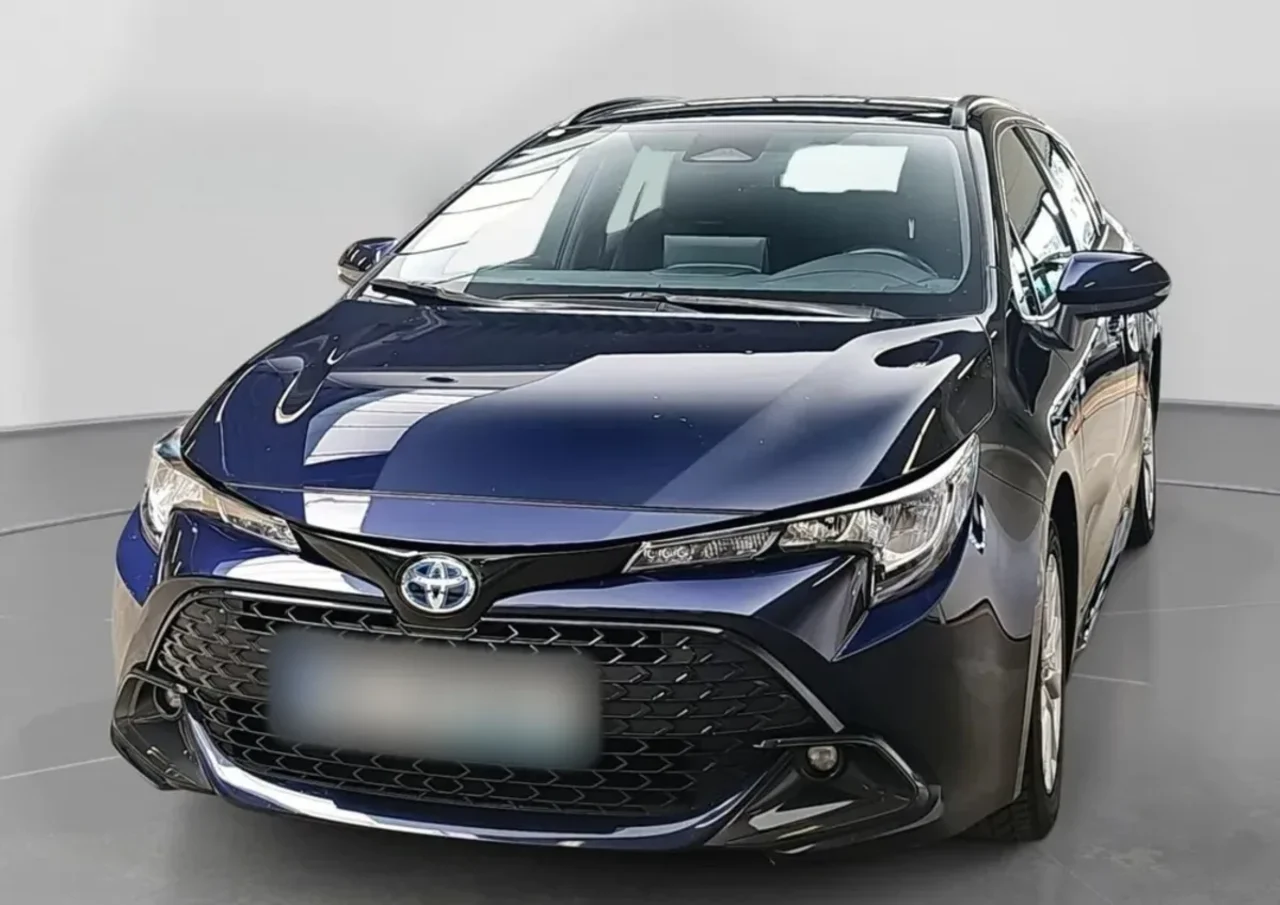 Toyota Corolla 1.8 Hybrid Comfort 2023 - gebrauchtes Leasingfahrzeug