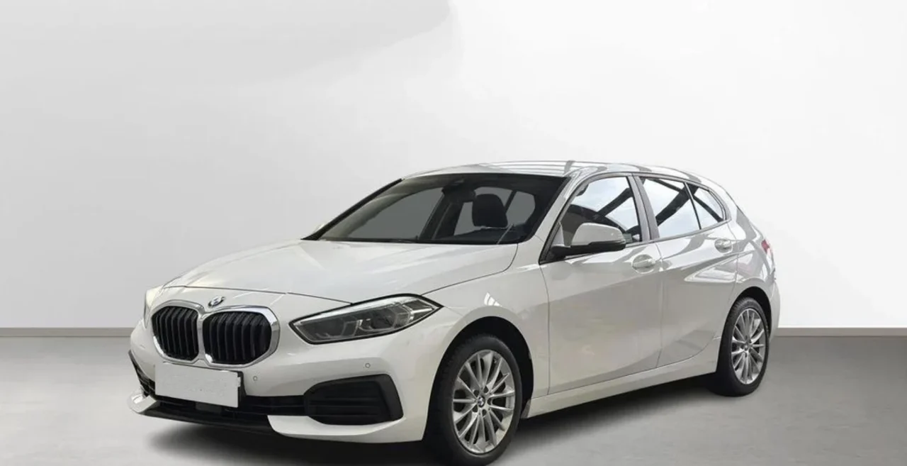 BMW Seria 1 118i Advantage aut 2024 - used car for lease
