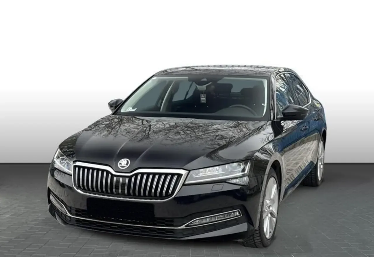 Skoda Superb 2.0 TSI Style DSG 2022 - używany samochód w leasingu