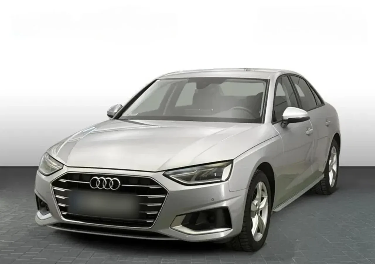 Audi A4 35 TFSI mHEV S tronic 2022 - вживаний автомобіль в лізингу