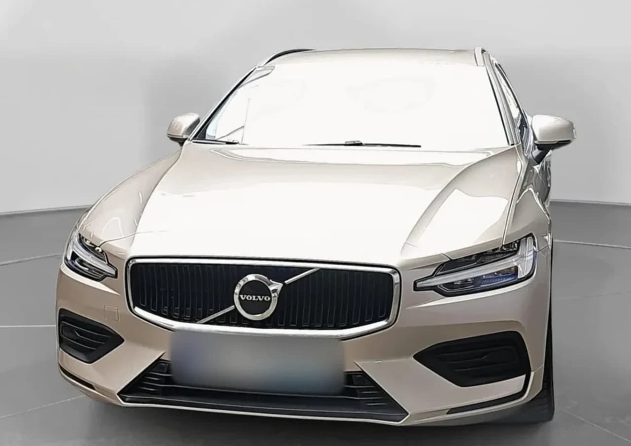 Volvo V60 B3 B Core aut 2023 - вживаний автомобіль в лізингу