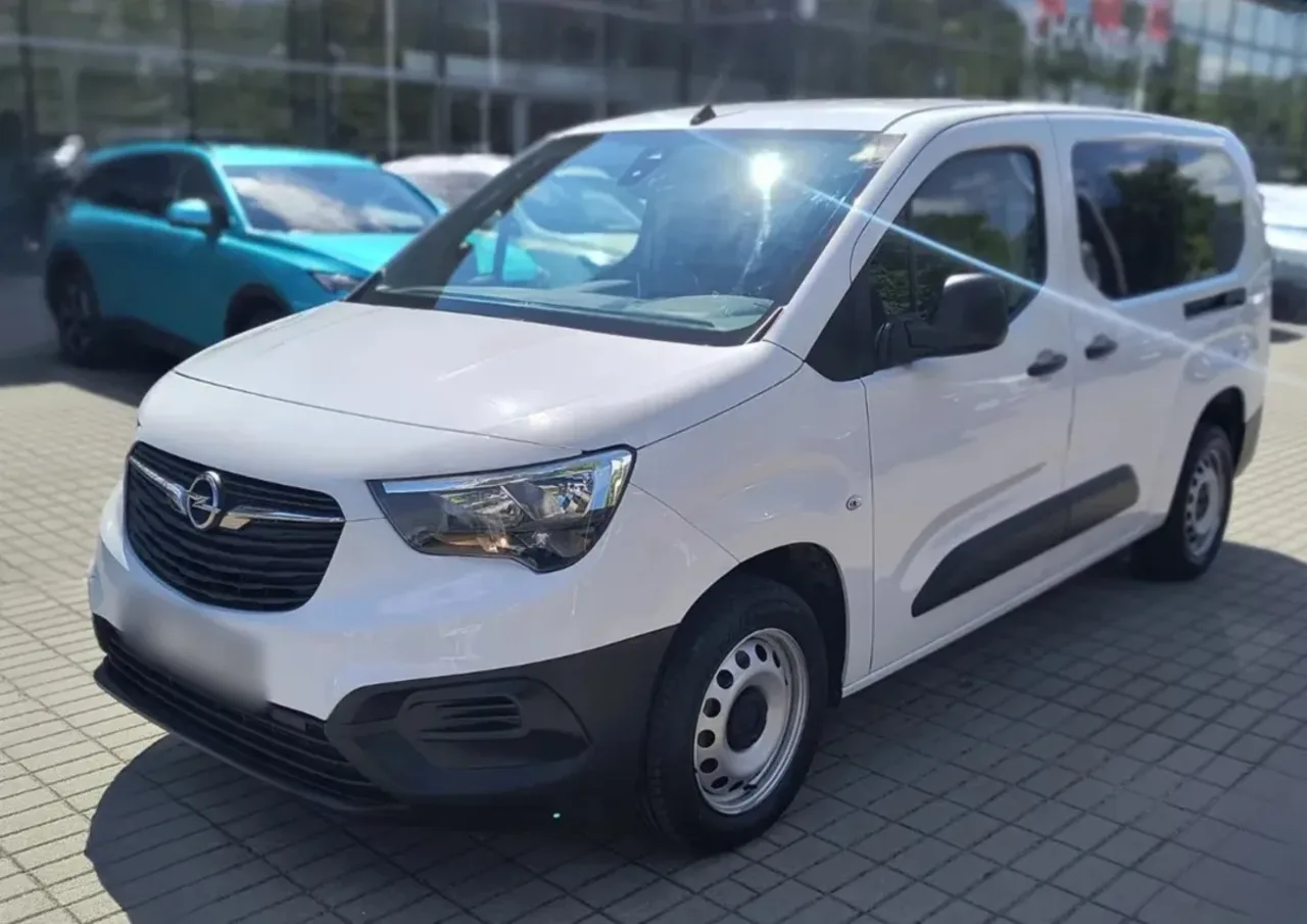 Opel Combo Cargo XL 1.5 CDTI S&S 2,4t 2023 - gebrauchtes Leasingfahrzeug