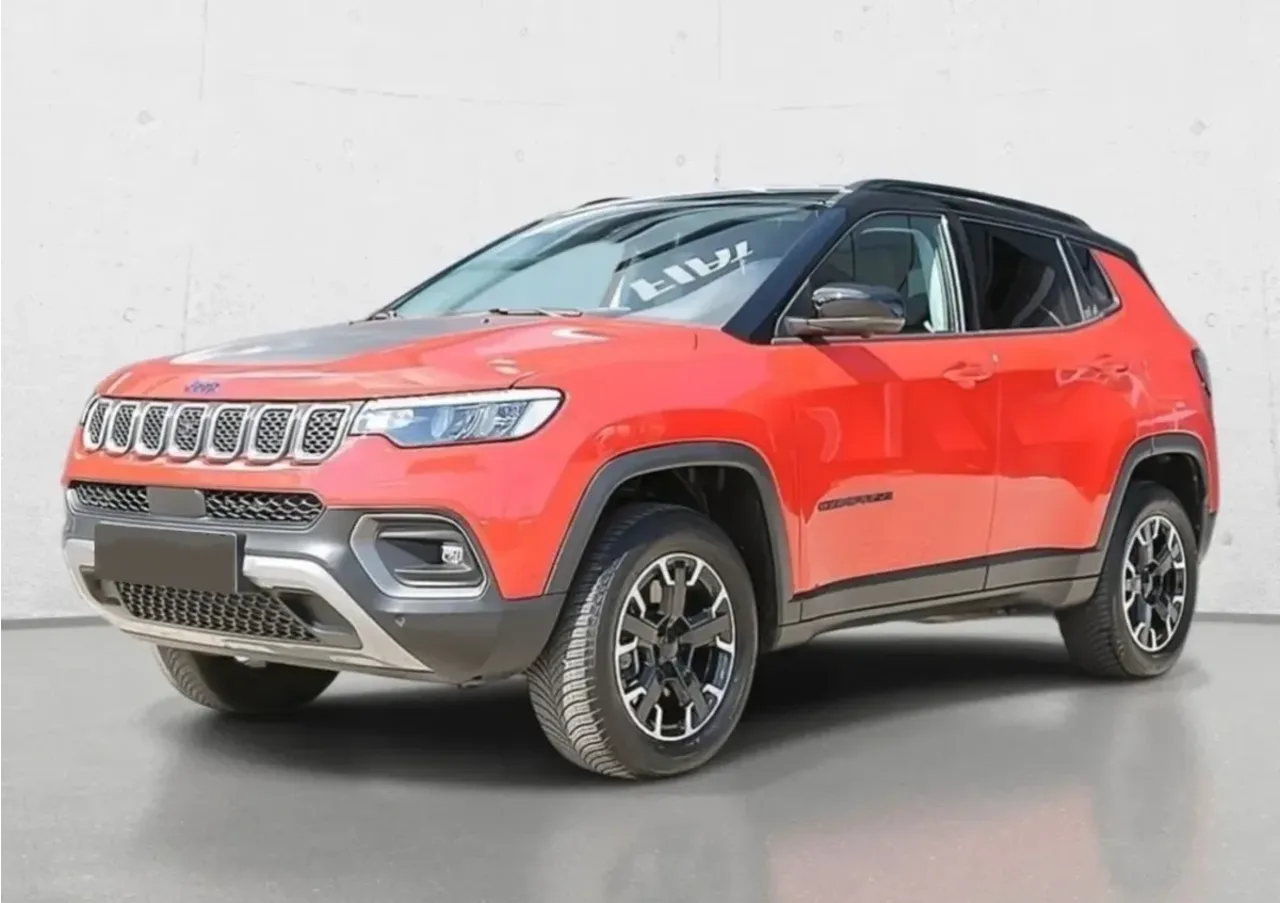 Jeep Compass 1.3 T4 PHEV 4xe Upland S&S aut 2023 - używany samochód w leasingu