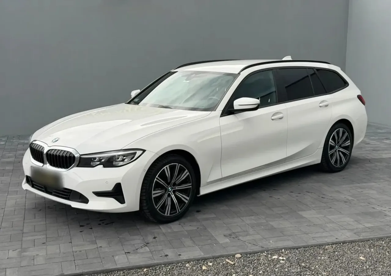 BMW Seria 3 318i Advantage sport-aut 2022 - вживаний автомобіль в лізингу