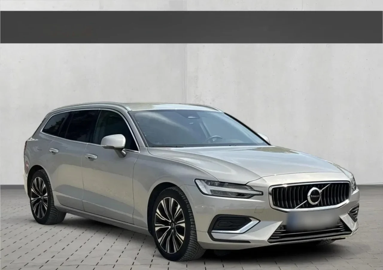 Volvo V60 B3 B Plus Bright aut 2023 - używany samochód w leasingu