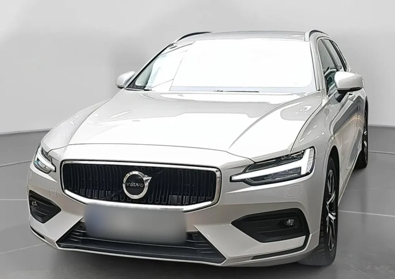 Volvo V60 B3 B Core aut 2023 - вживаний автомобіль в лізингу