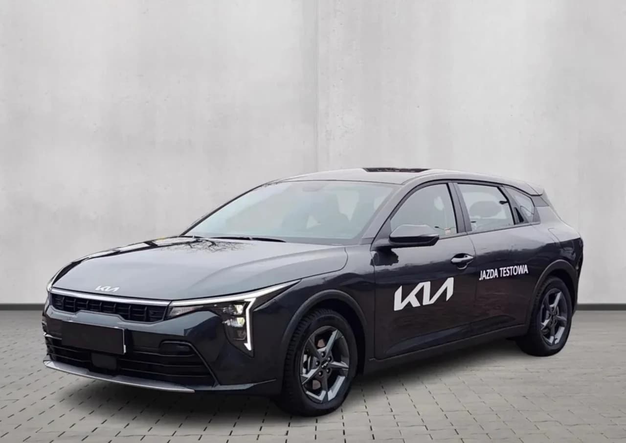 Kia K4 1.6 T-GDI M 2025 - używany samochód w leasingu