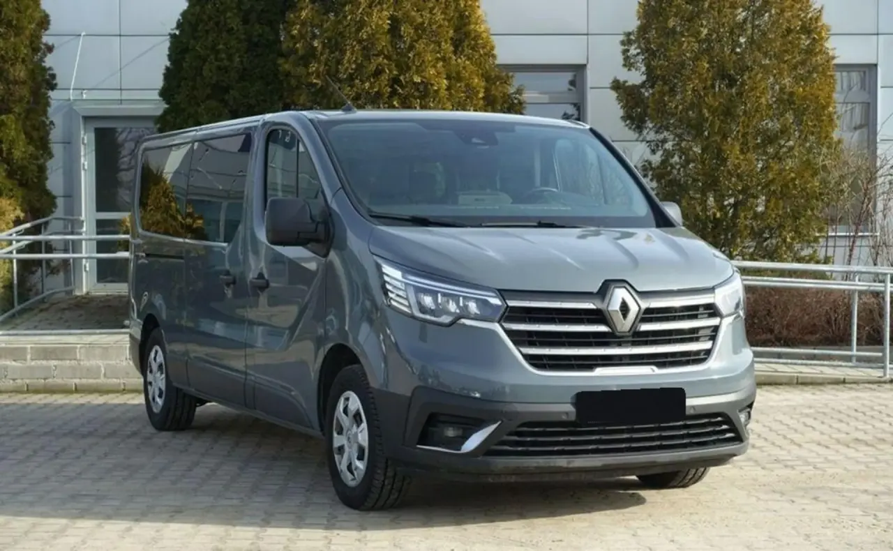 Renault Trafic Grand SpaceClass 2.0 dCi Escapade 2024 - używany samochód w leasingu