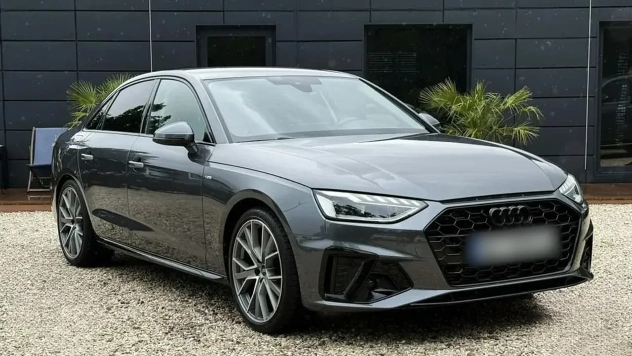 Audi A4 35 TFSI mHEV S Line S tronic 2023 - używany samochód w leasingu