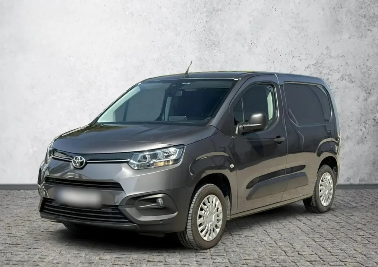 Toyota Proace City 1.5 D-4D Standard 2,4t Active 2023 - gebrauchtes Leasingfahrzeug