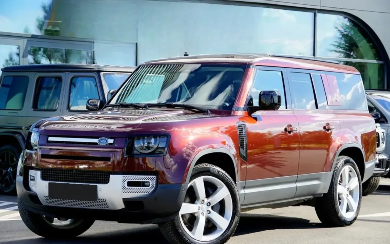 Land Rover Defender 130 3.0 P400 mHEV First Edition 2022 - używany samochód w leasingu