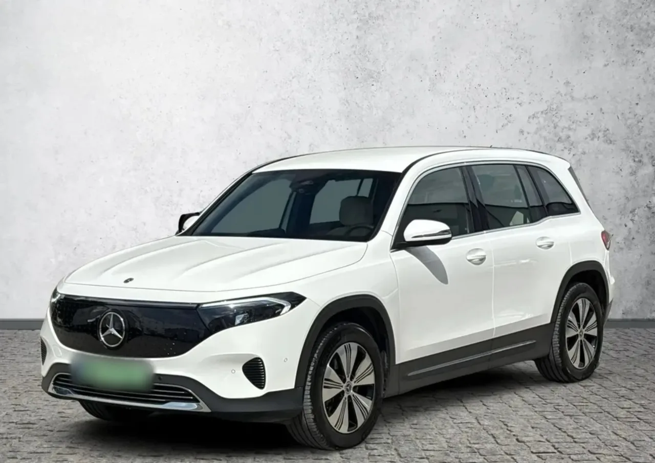 Mercedes-Benz EQB 250 Progressive 2024 - używany samochód w leasingu