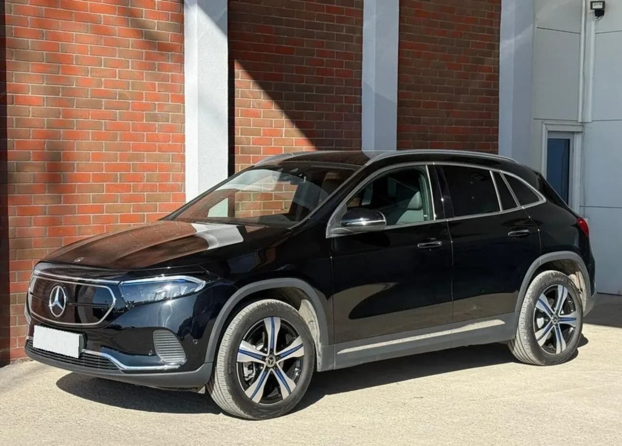 Mercedes-Benz EQA 300 4-Matic Progressive 2023 - używany samochód w leasingu