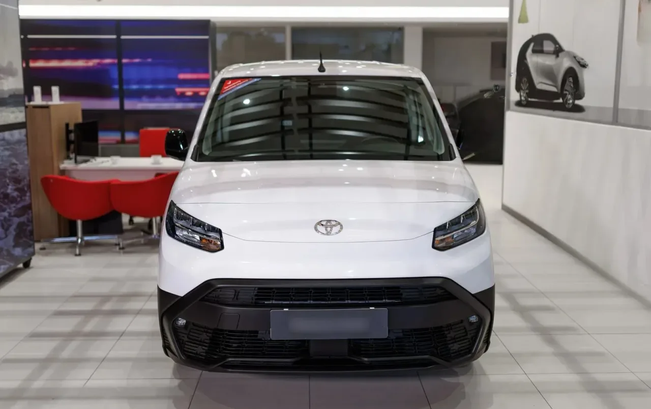 Toyota Proace City 1.5 D-4D Standard 2,0t Active 2025 - używany samochód w leasingu