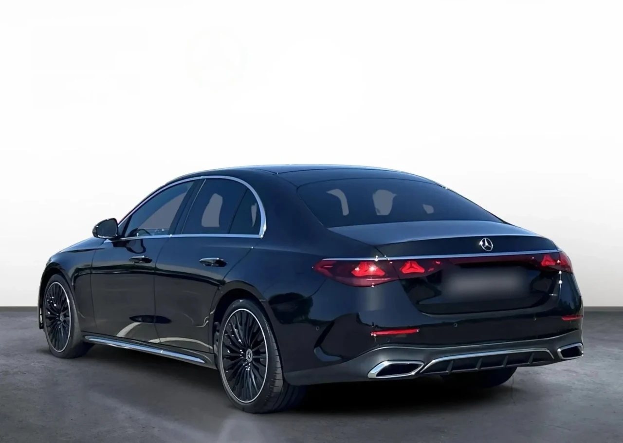 Mercedes-Benz Klasa E E 220 d mHEV 4-Matic AMG 9G-Tronic 2023 - used car for lease