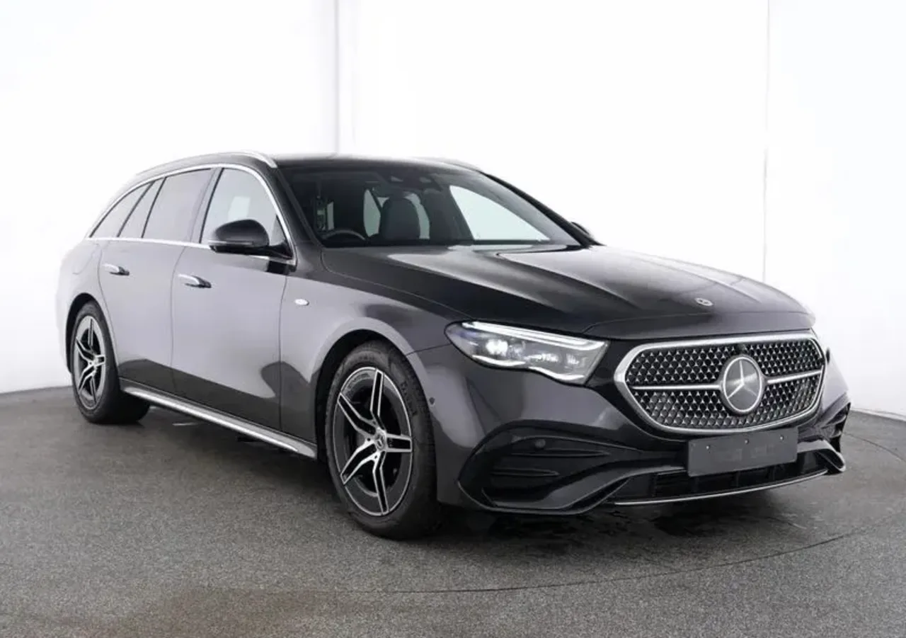 Mercedes-Benz Klasa E E 300 de PHEV 4-Matic AMG 9G-Tronic 2025 - używany samochód w leasingu