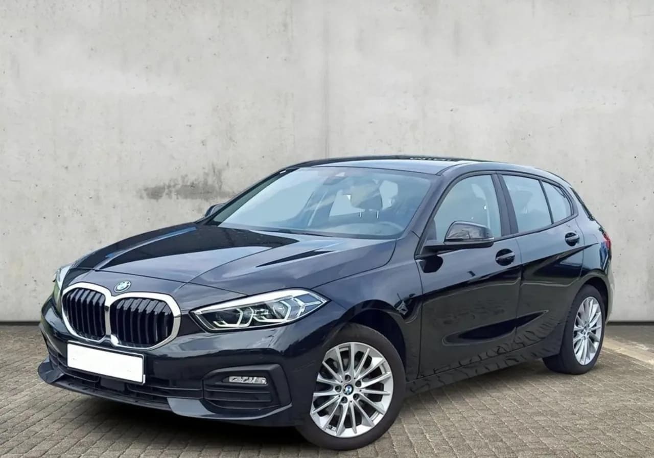 BMW Seria 1 118i Advantage aut 2023 - używany samochód w leasingu