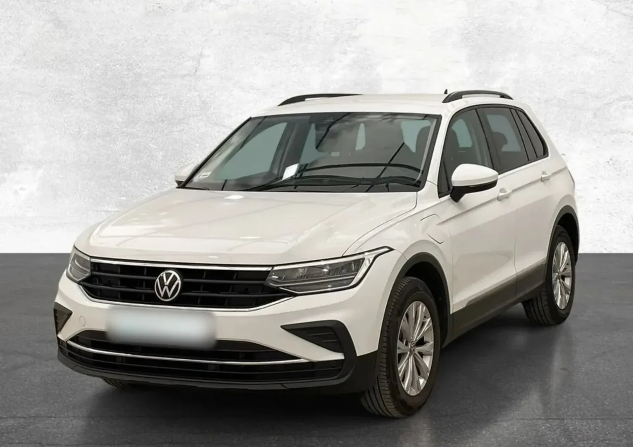 Volkswagen Tiguan 1.4 eHybrid Life DSG 2022 - używany samochód w leasingu