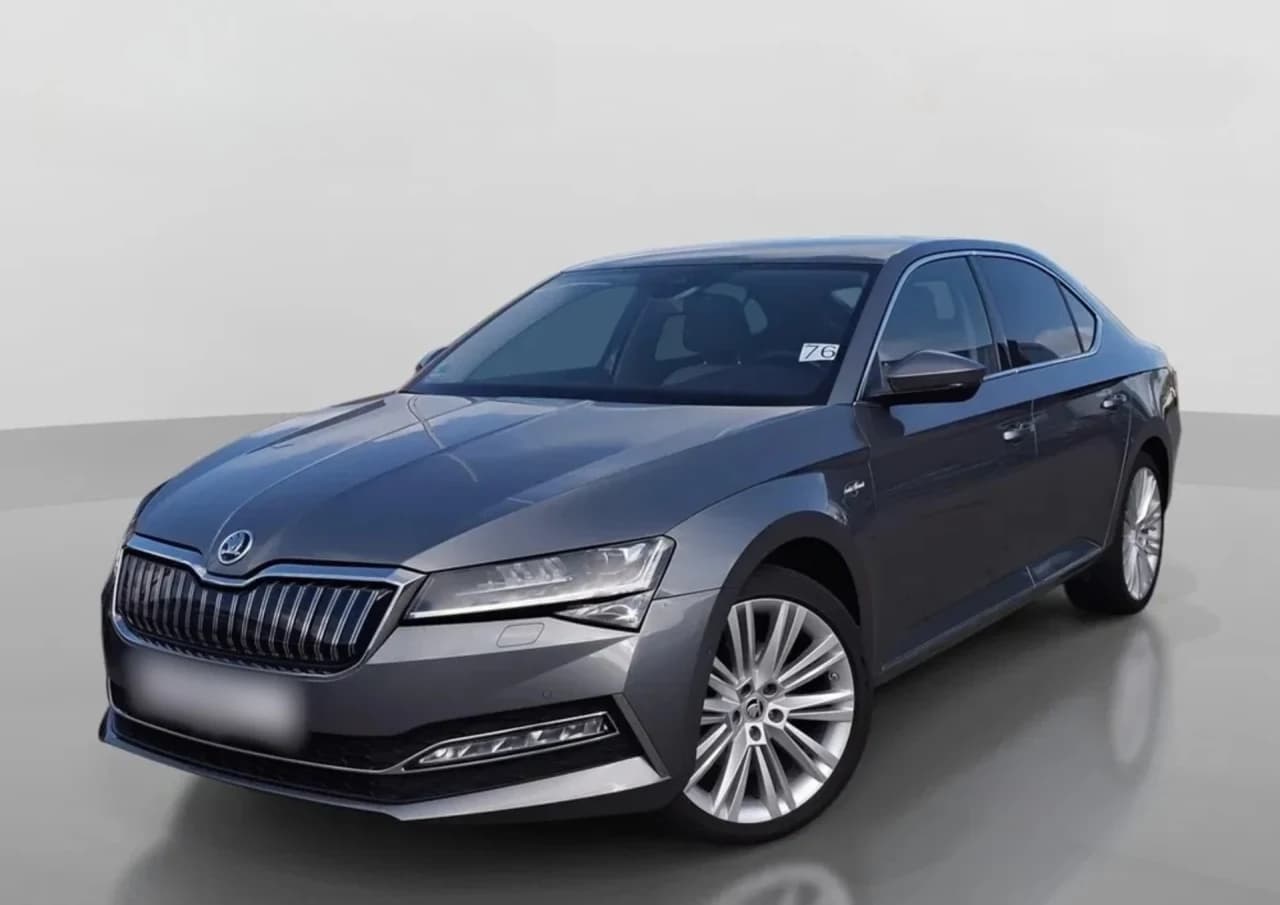 Skoda Superb 1.4 TSI Plug-In Hybrid L&K DSG 2023 - używany samochód w leasingu