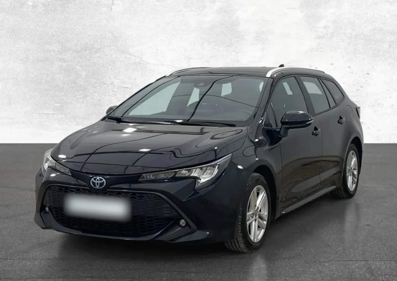Toyota Corolla 1.8 Hybrid GPF Comfort 2022 - używany samochód w leasingu