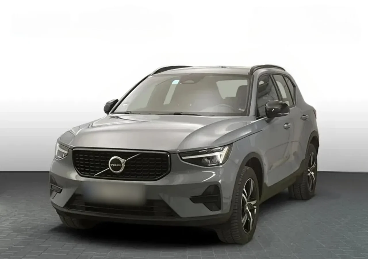 Volvo XC 40 B3 Plus Dark aut 2023 - używany samochód w leasingu