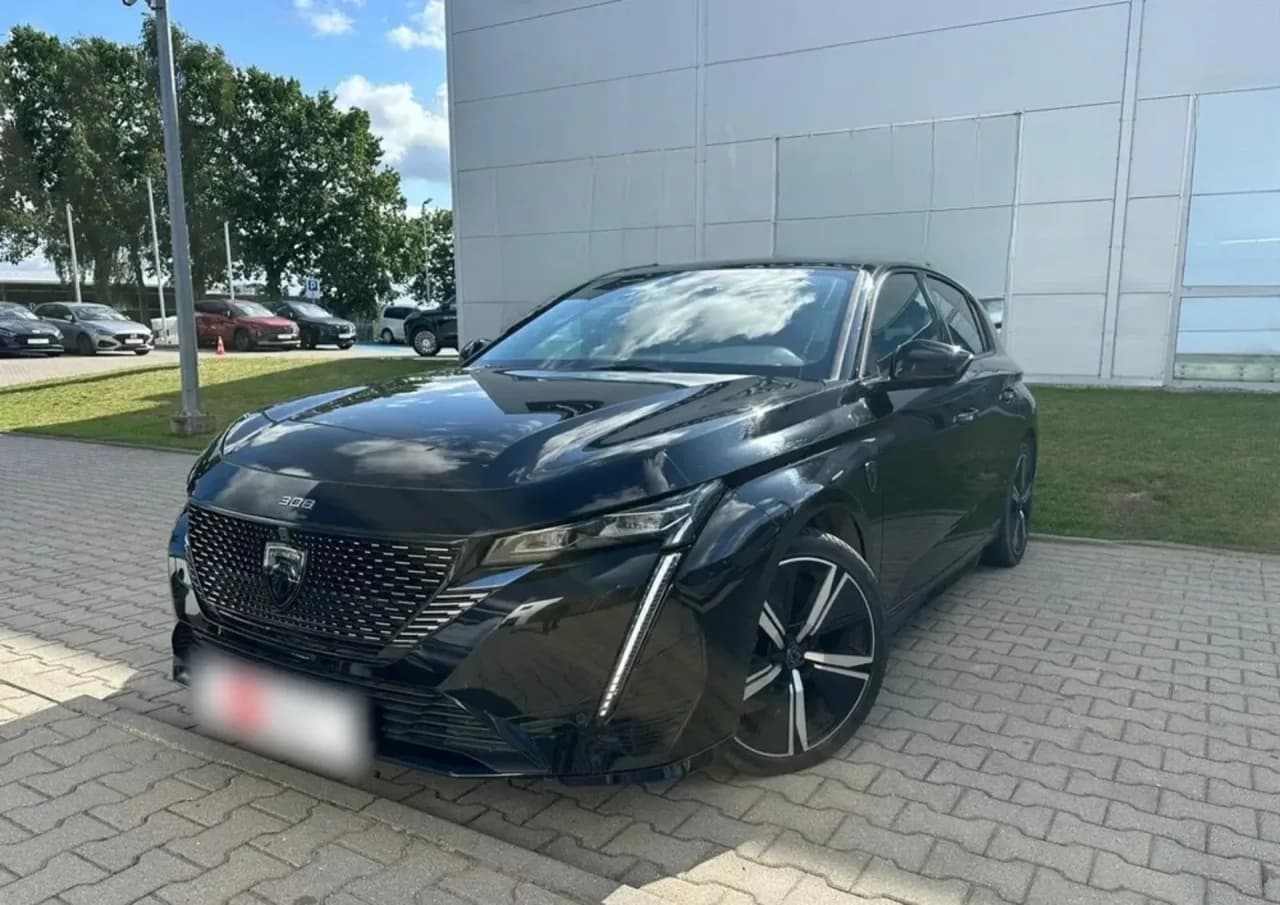 Peugeot 308 1.2 PureTech GT S&S EAT8 2024 - używany samochód w leasingu