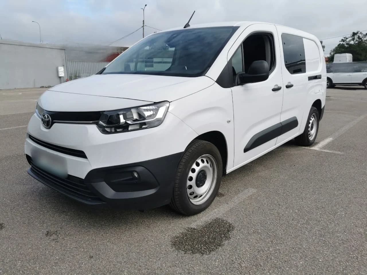 Toyota Proace City 1.5 D-4D Long 2,3t Active (bryg.) 2022 - używany samochód w leasingu