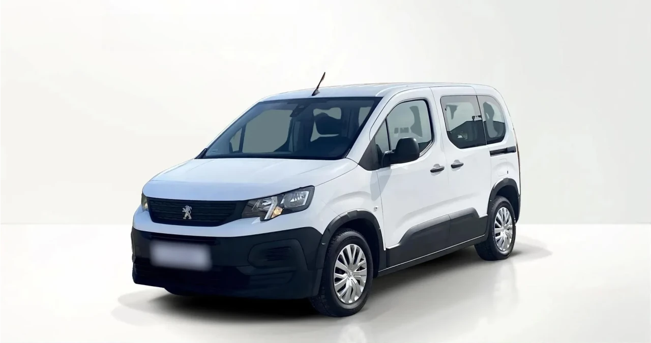 Peugeot Rifter 1.5 BlueHDI Active Pack S&S 2022 - вживаний автомобіль в лізингу