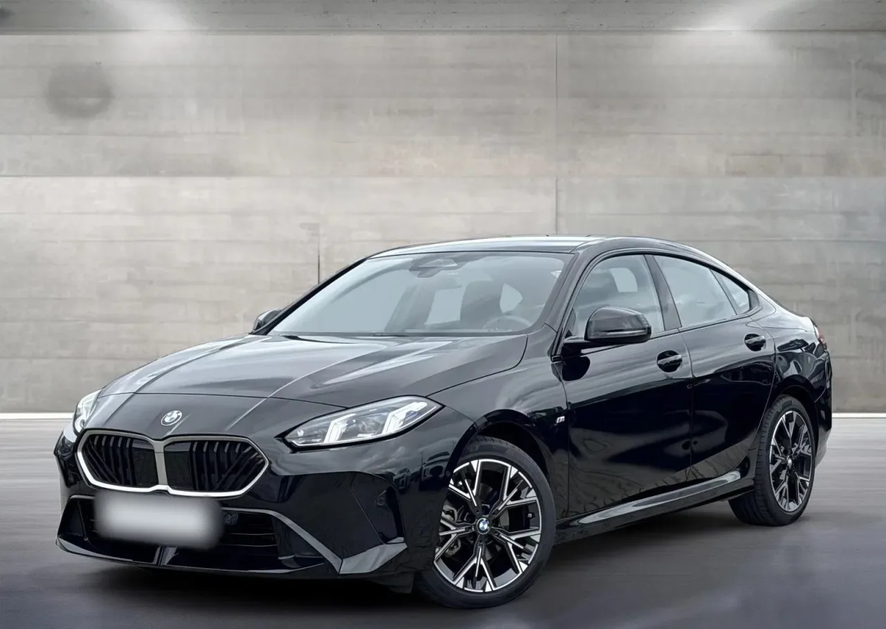 BMW Seria 2 220 mHEV