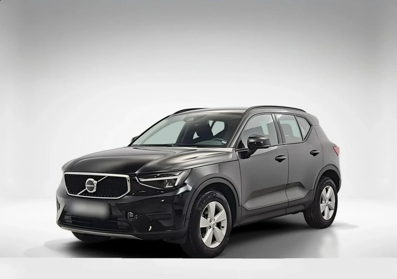 Volvo XC 40 T2 Essential aut 2022 - używany samochód w leasingu