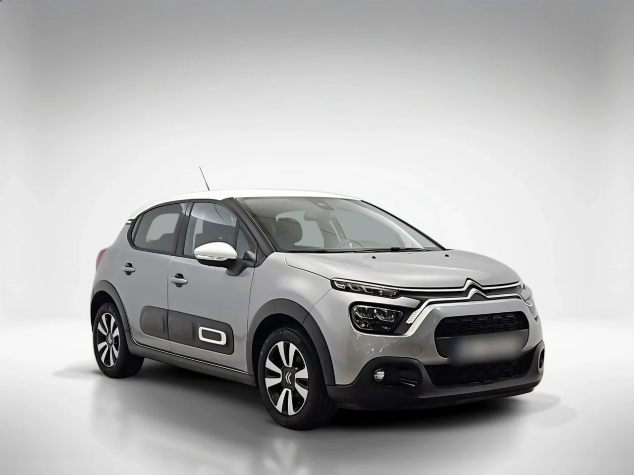 Citroen C3 1.2 PureTech Shine 2023 - używany samochód w leasingu