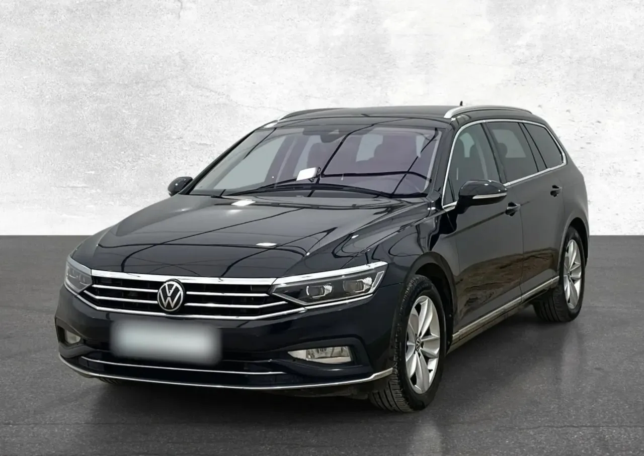 Volkswagen Passat 2.0 TSI Elegance DSG 2023 - używany samochód w leasingu