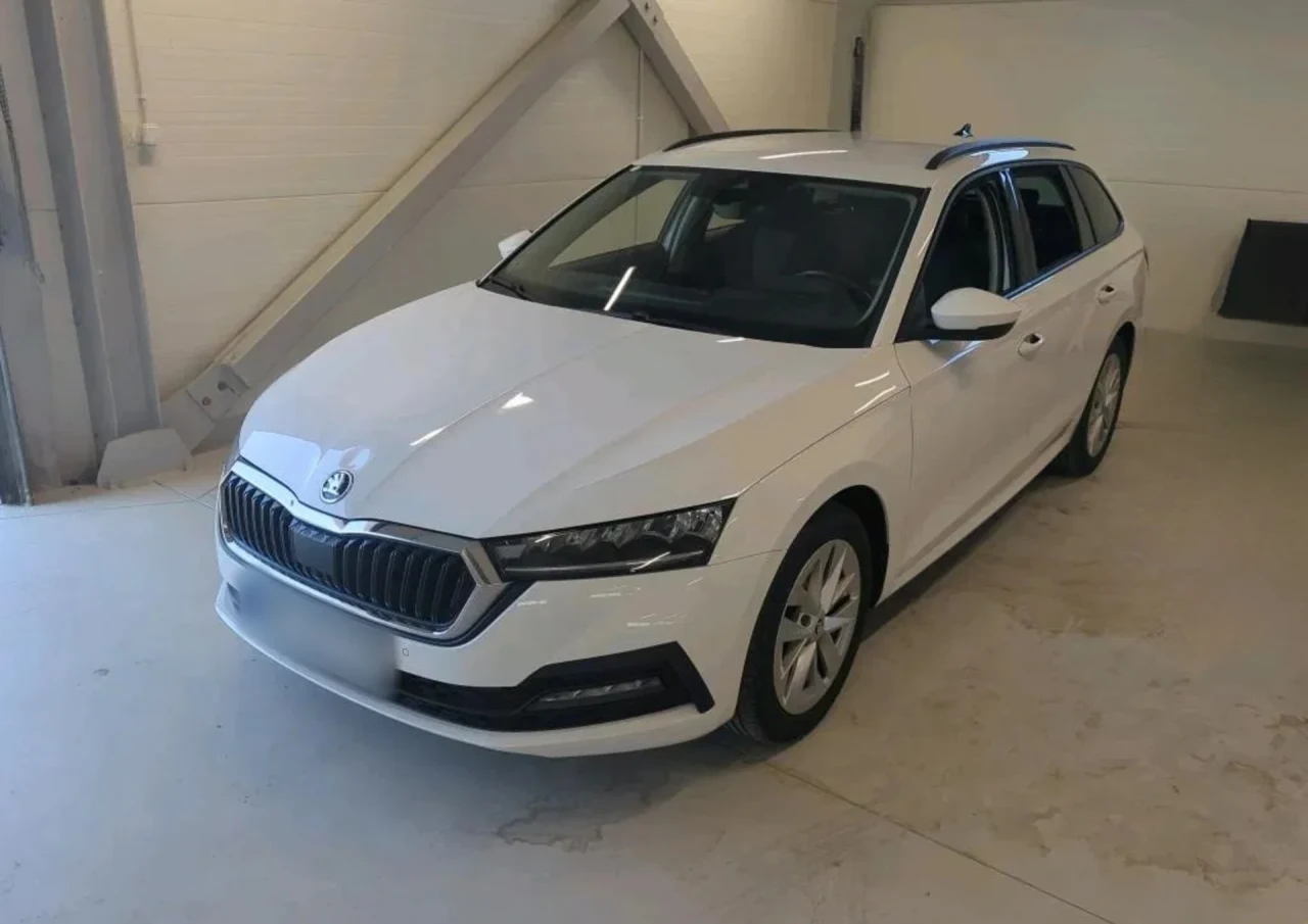 Skoda Octavia 1.5 TSI ACT Ambition 2022 - вживаний автомобіль в лізингу