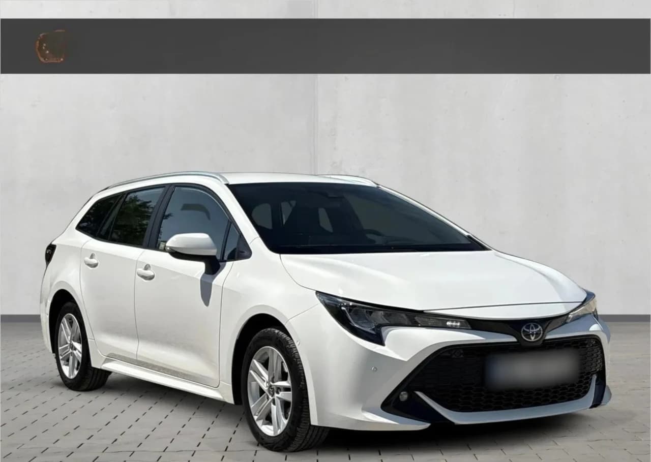 Toyota Corolla 1.2 T Comfort 2022 - używany samochód w leasingu