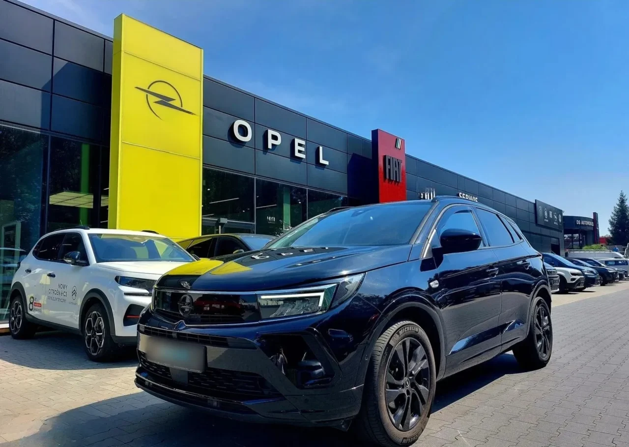 Opel Grandland 1.2 T GS S&S aut 2023 - gebrauchtes Leasingfahrzeug