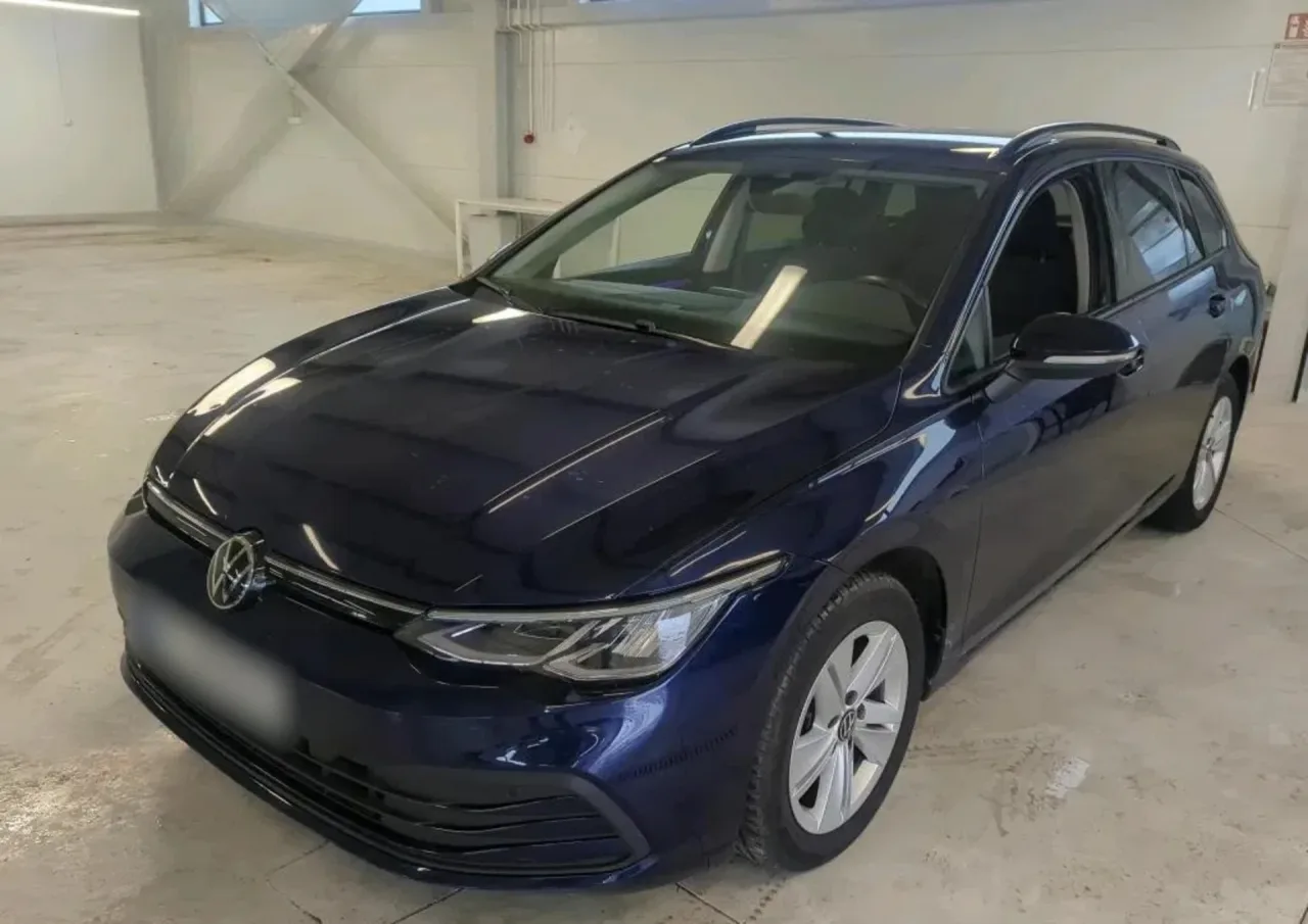 Volkswagen Golf VIII 1.5 TSI EVO Life 2023 - вживаний автомобіль в лізингу