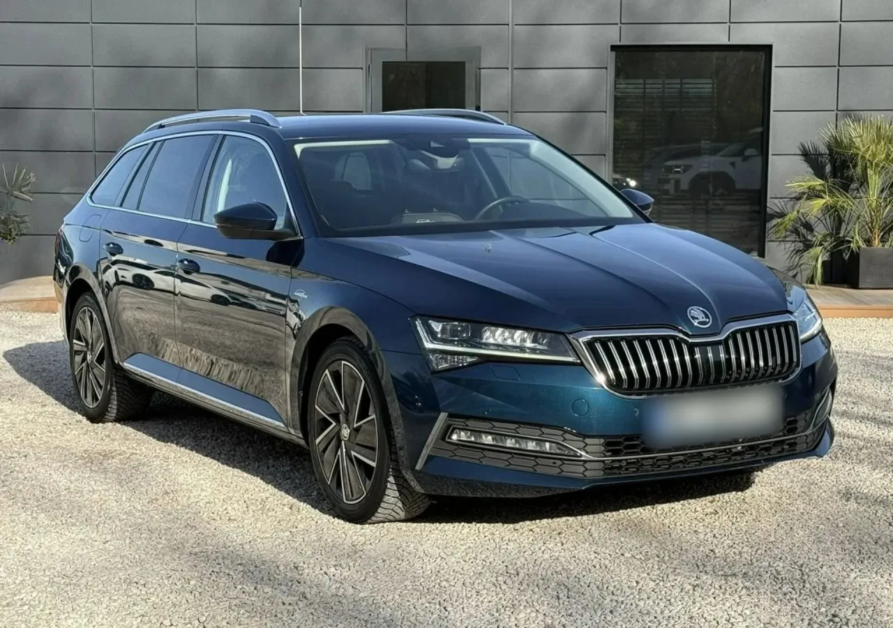 Skoda Superb 2.0 TDI SCR 4x4 L&K DSG 2023 - used car for lease