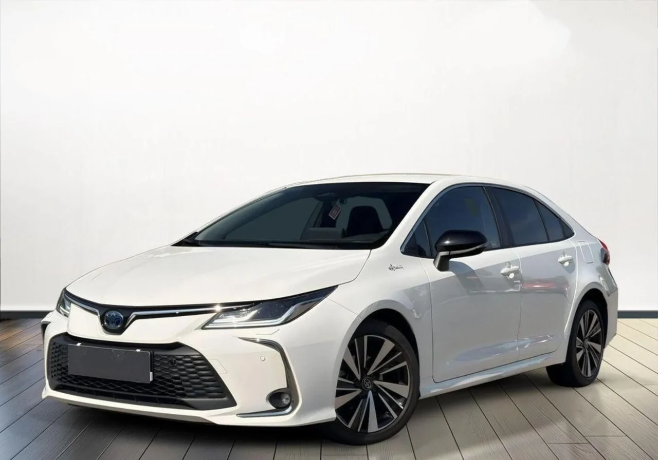Toyota Corolla 1.8 Hybrid Style 2025 - używany samochód w leasingu