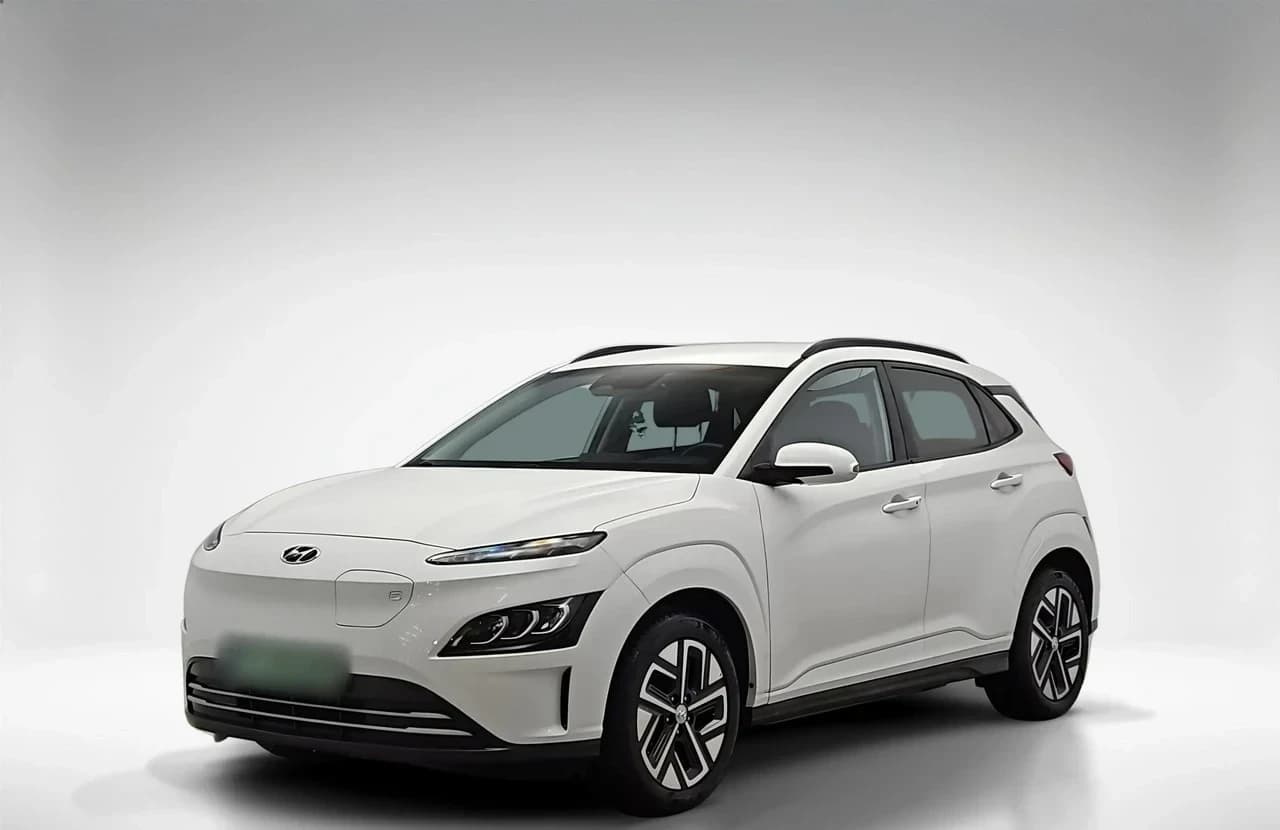 Hyundai Kona Electric 64kWh Modern 2023 - używany samochód w leasingu