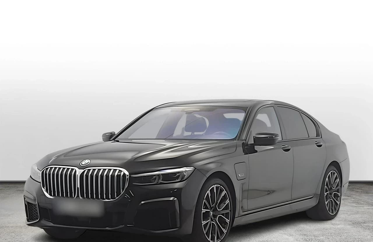BMW Seria 7 745e 2021 - używany samochód w leasingu
