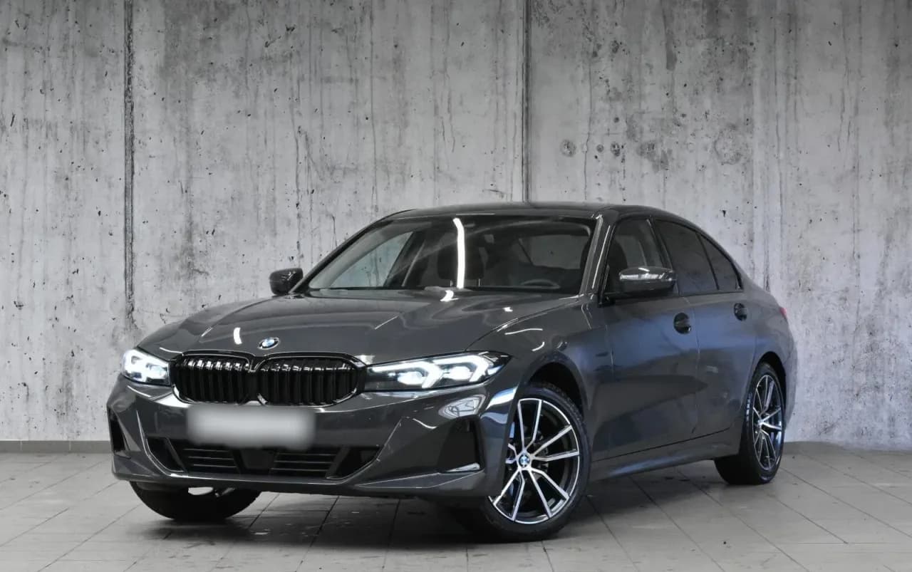 BMW Seria 3 320d xDrive mHEV sport-aut 2025 - używany samochód w leasingu