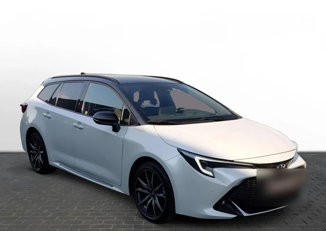 Toyota Corolla 1.8 Hybrid GR Sport 2024 - używany samochód w leasingu