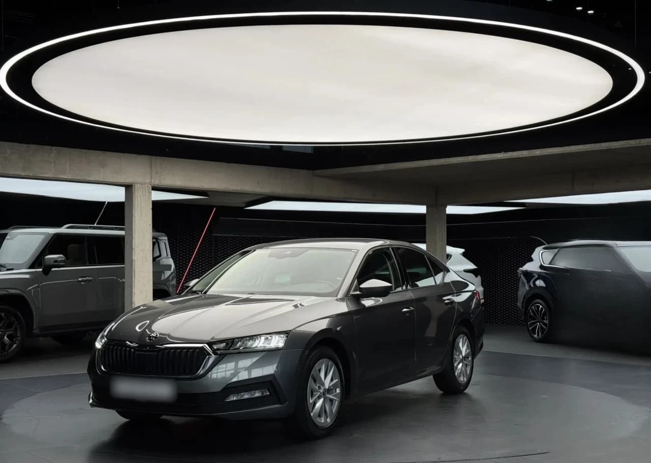 Skoda Octavia 2.0 TDI Ambition DSG 2023 - używany samochód w leasingu