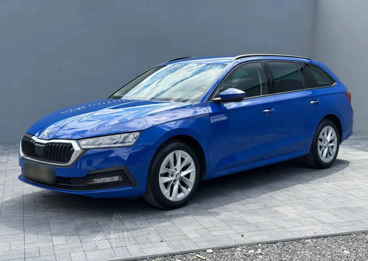 Skoda Octavia 1.5 TSI e-Tec Ambition DSG 2023 - вживаний автомобіль в лізингу