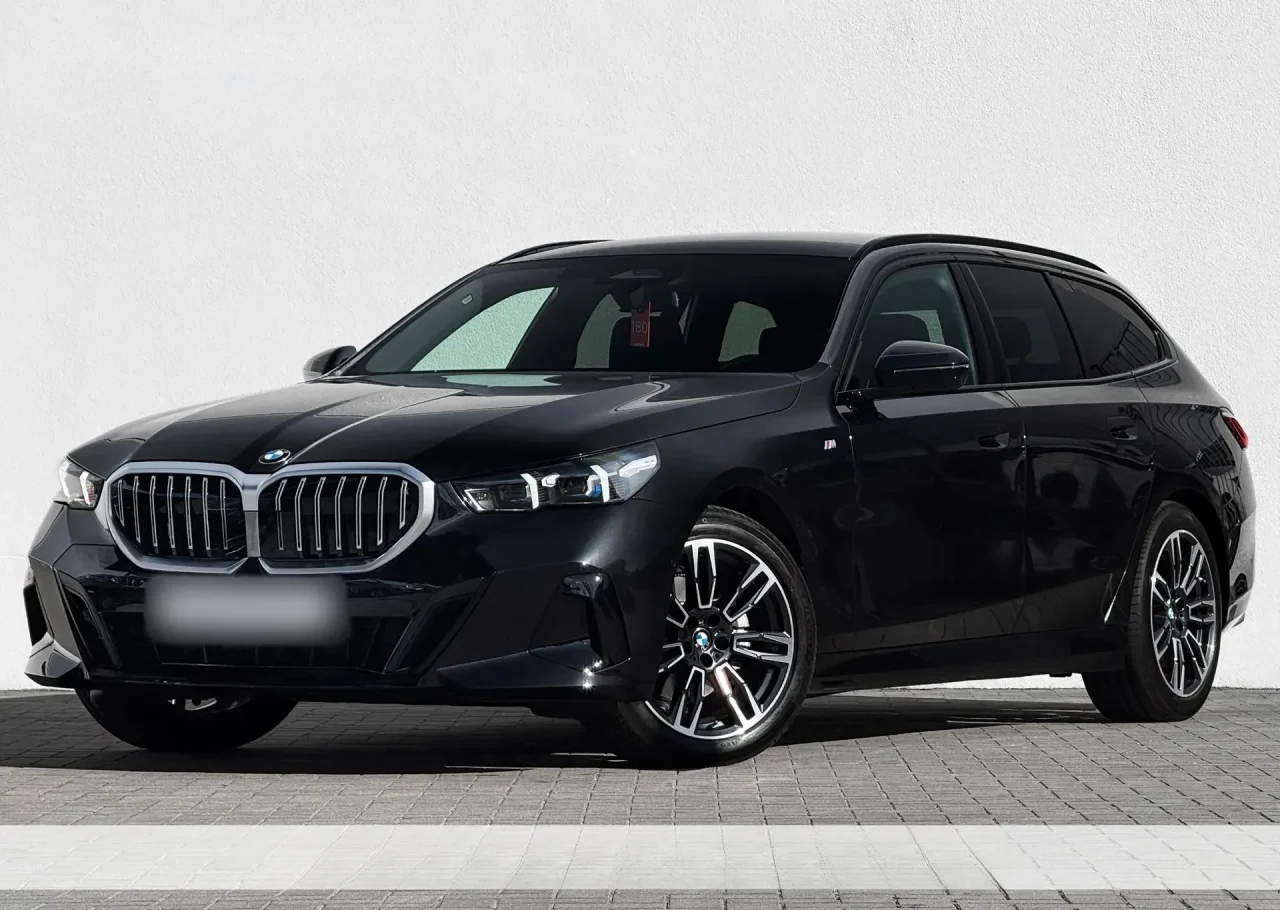 BMW Seria 5 520d xDrive mHEV M Sport aut 2024 - used car for lease