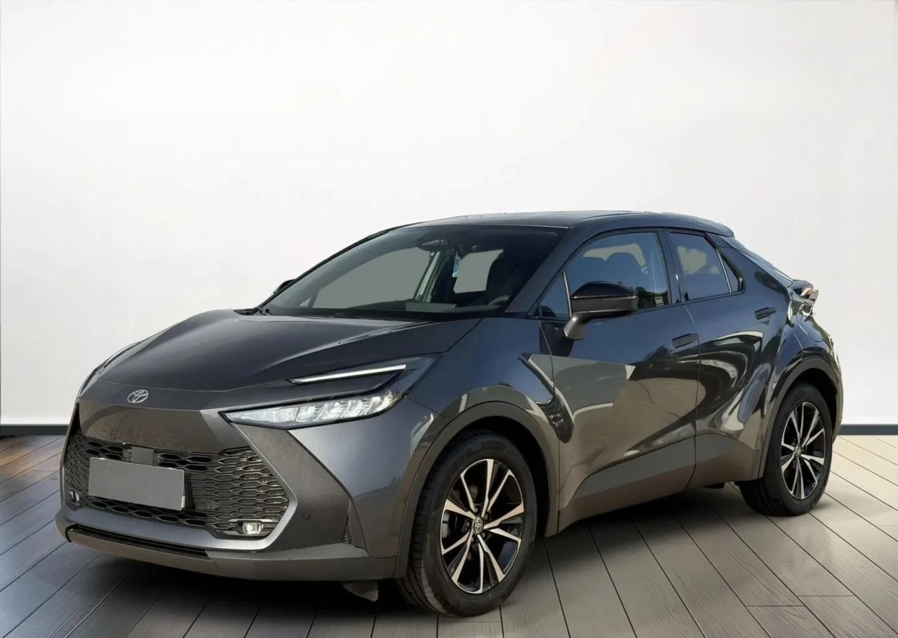 Toyota C-HR 1.8 Hybrid Style 2025 - używany samochód w leasingu